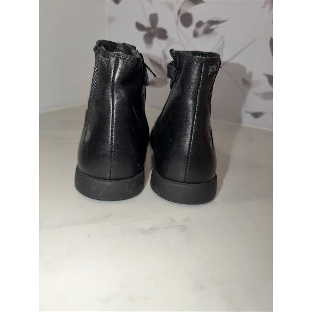 Camper Kids Duet  Chelsea Black Leather Ankle Boots Heart Details Sz 36